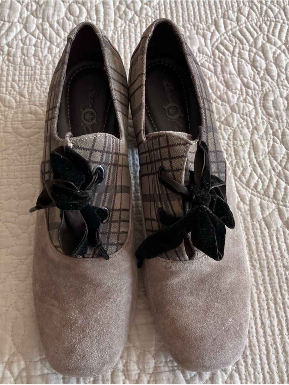 EUC Born Crown taupe suede shoes w/plaid & velvet accents